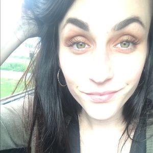 Meet your Posher, Kendra